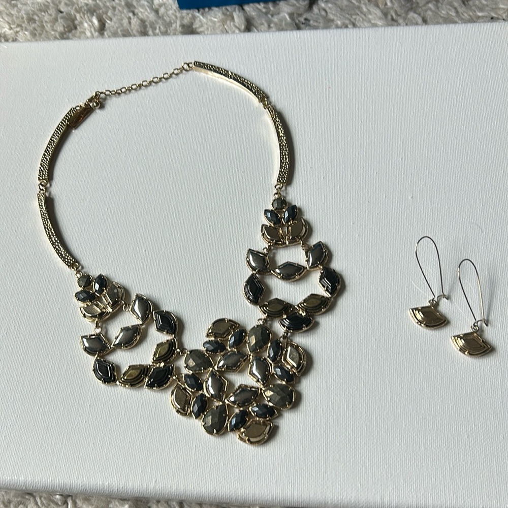 Kendra Scott Necklace and Earring Set